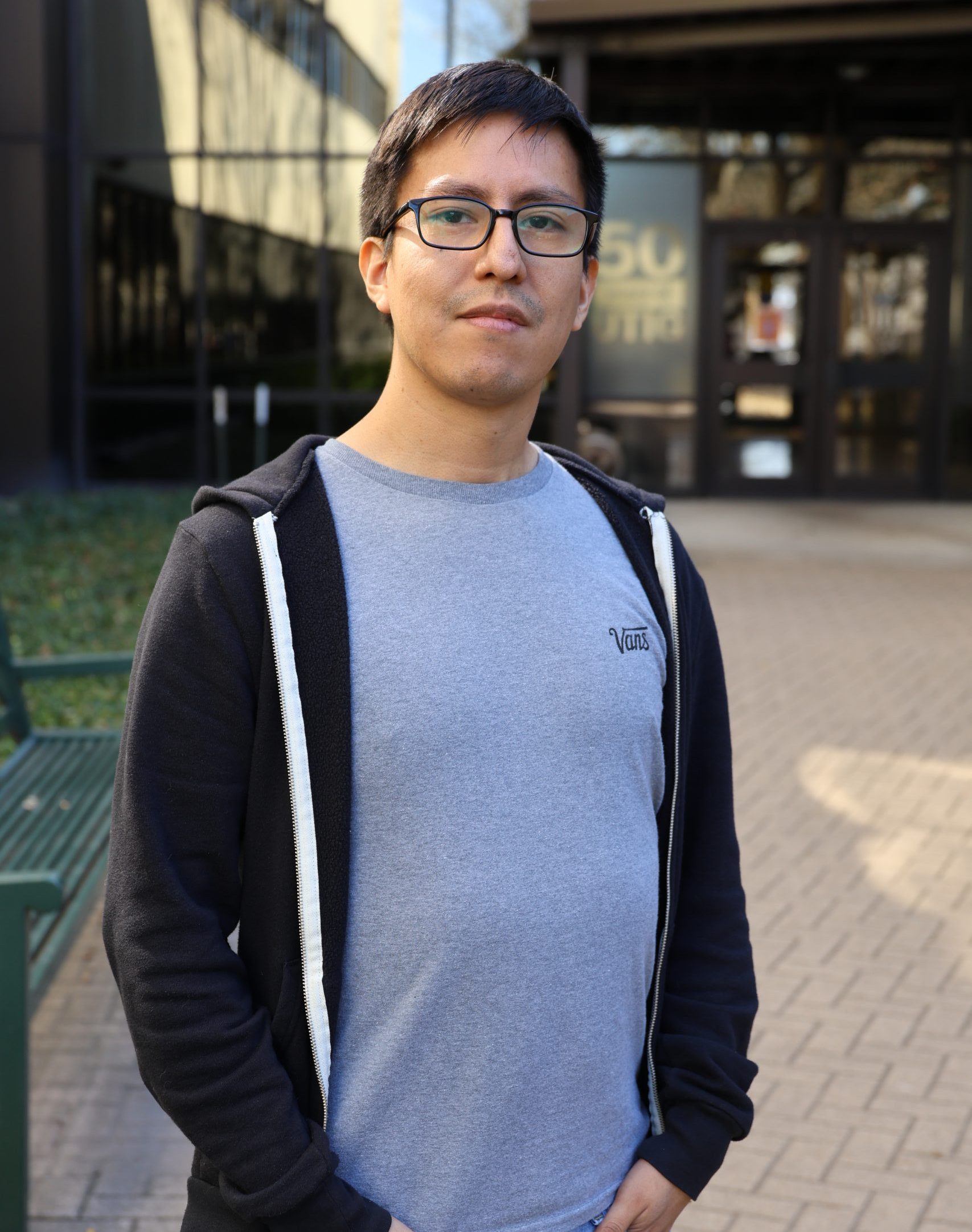 Kenny Zevallos headshot.