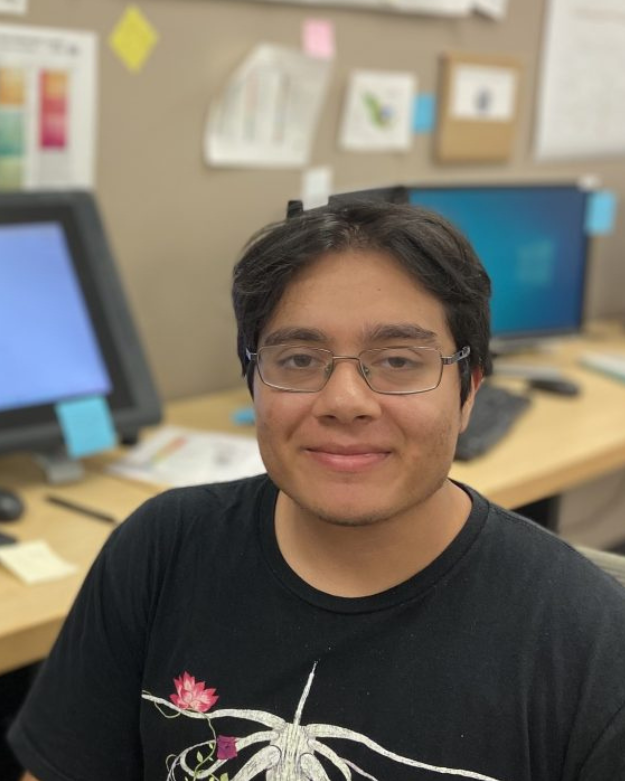 Venancio Ingersoll at a computer.