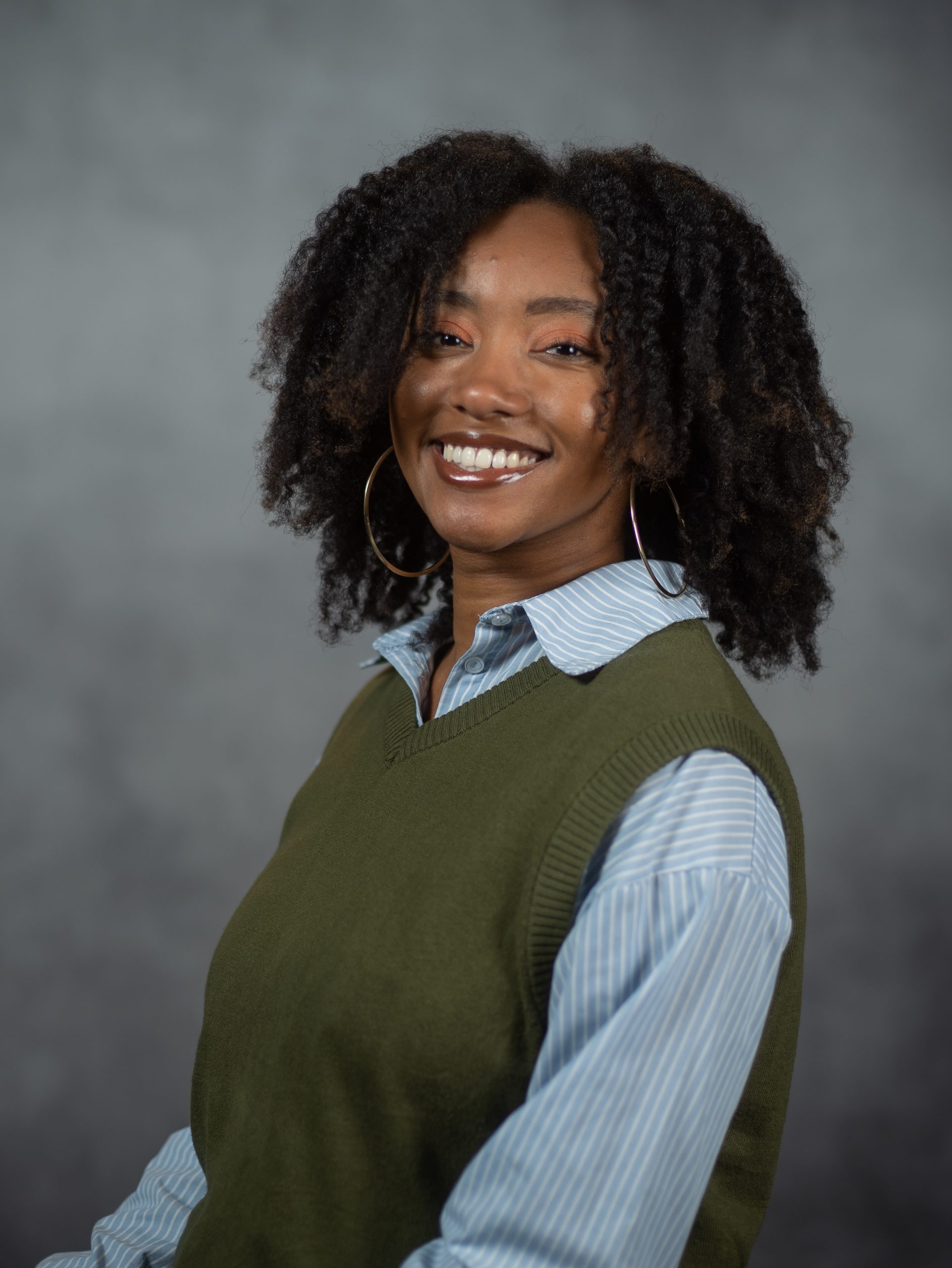 Headshot of Raven Carter