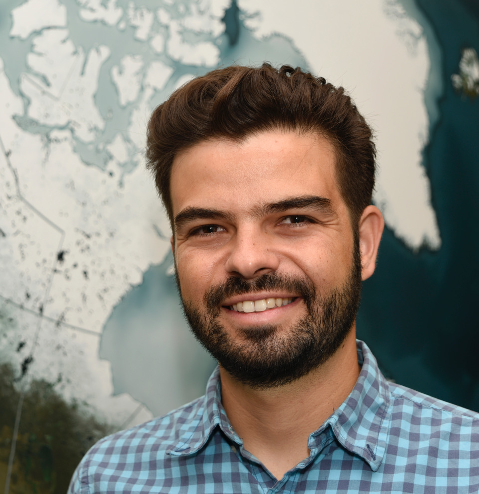 Denis Felikson Headshot